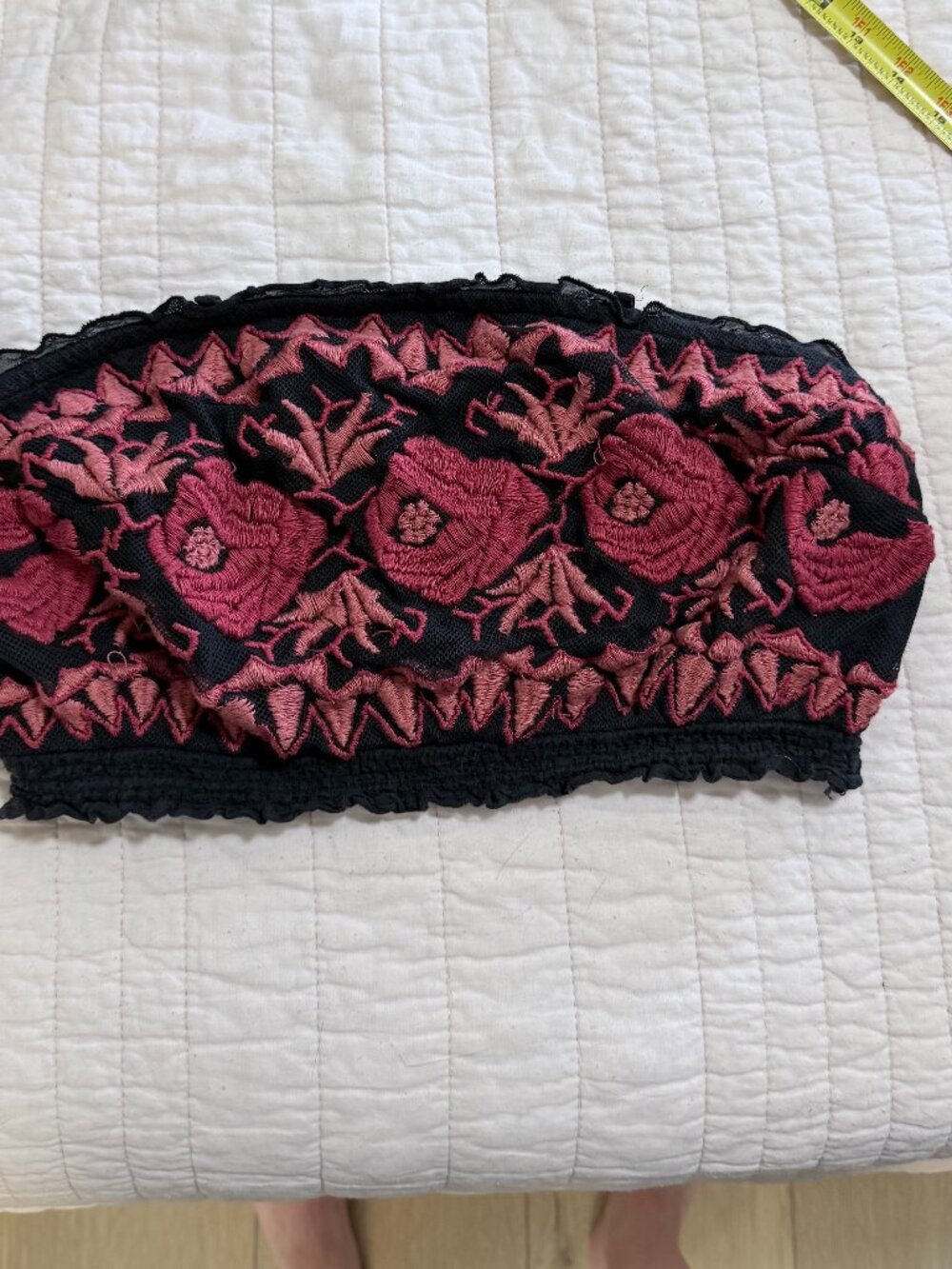 Free People Bandeau Tube Top Black Pink Floral Embroidered Lace Size S - Picture 1 of 8